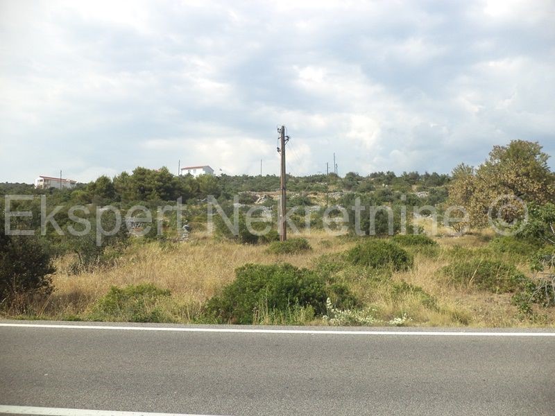 Parcela Na predaj - ŠIBENSKO-KNINSKA  ROGOZNICA 