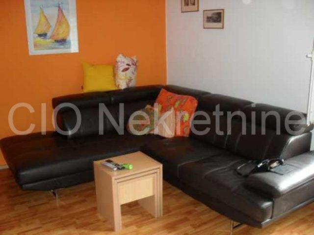 Kuća na prodaju 220 m² – Supetar