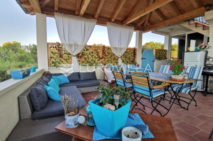 Maison à vendre 287 m² – Mali Iž