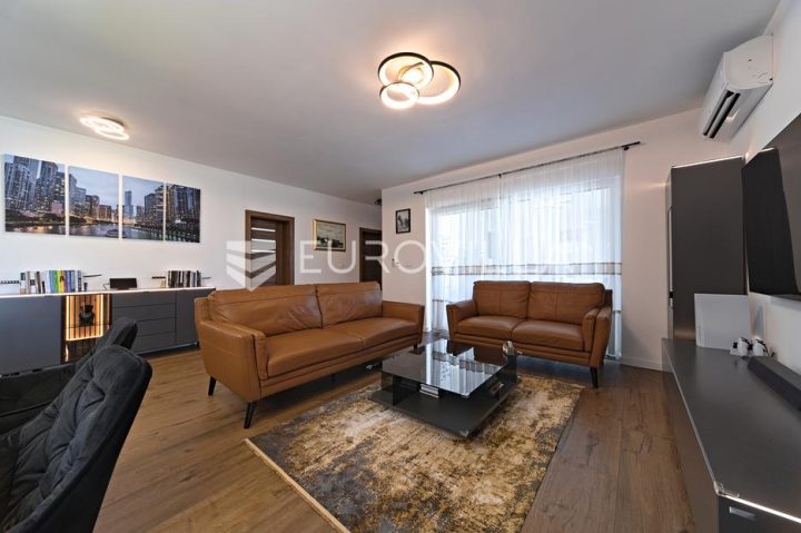 Stan na prodaju 147 m² – Gornji Grad / Centar