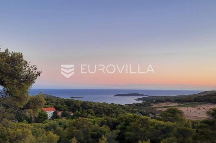 Terrain à vendre 23453 m² – Milna