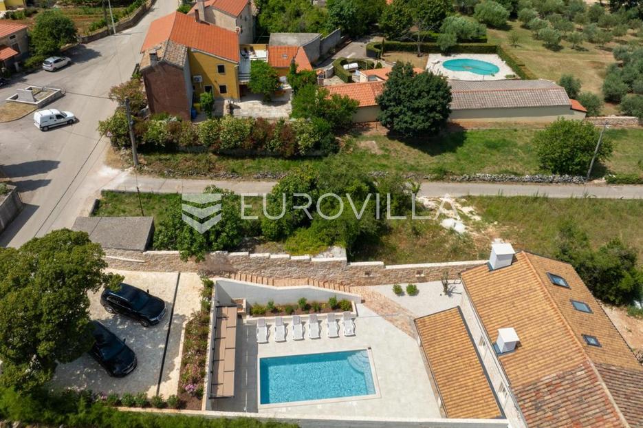 Dom Na predaj -  Marčana