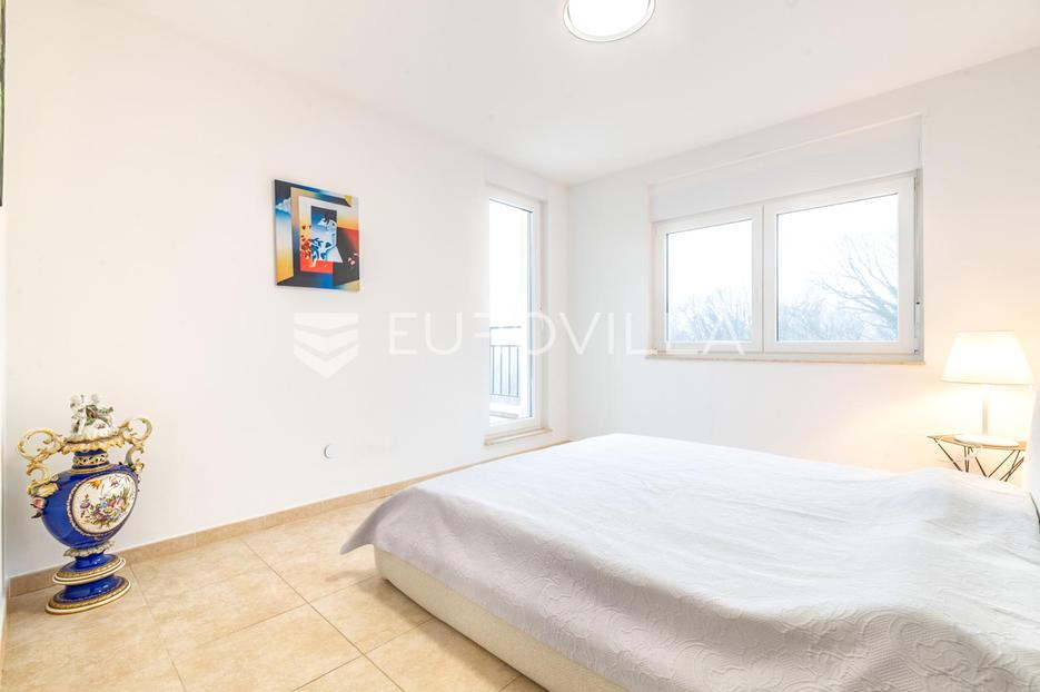 Appartamento In vendita -  Maksimir