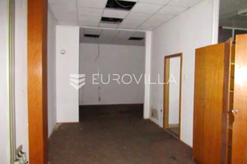 Commerciale In vendita -  Čakovec
