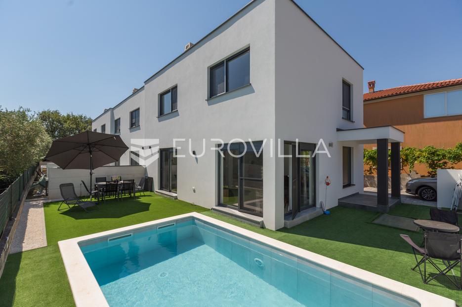 Haus Zu verkaufen - Istarska Medulin - foto 1/33