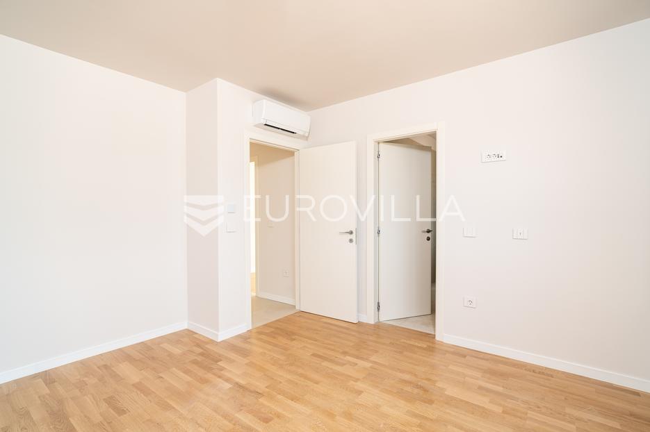 Appartamento In vendita -  Privlaka