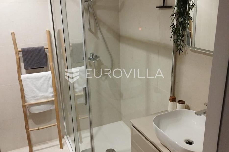 Apartmán Na predaj -  Trnje