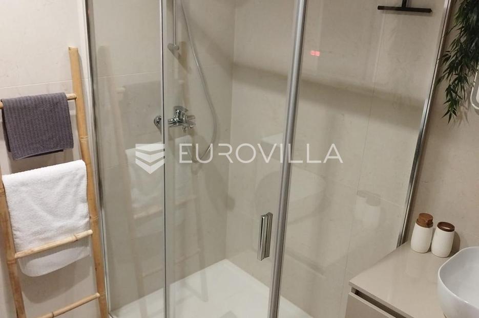 Apartmán Na predaj -  Trnje