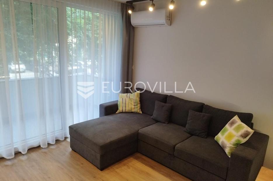 Apartmán Na predaj -  Trnje
