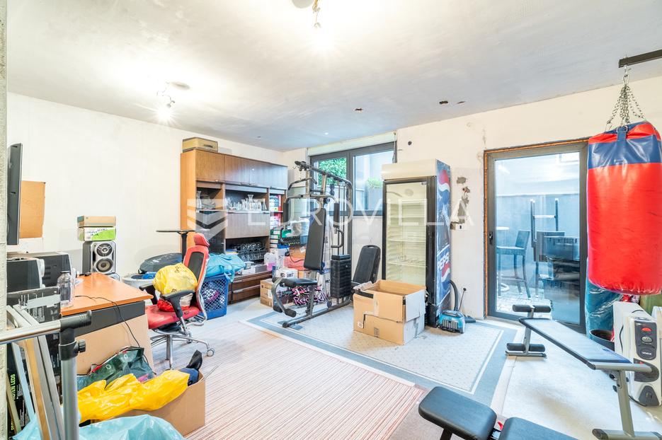 Apartma Naprodaj - Grad Zagreb Črnomerec