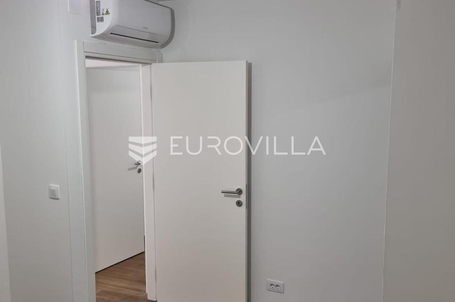 Apartmán Na prodej -  Jelsa