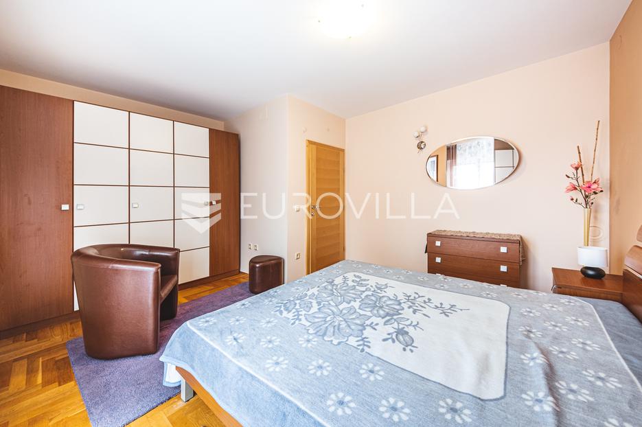 Appartement À vendre -  Maksimir