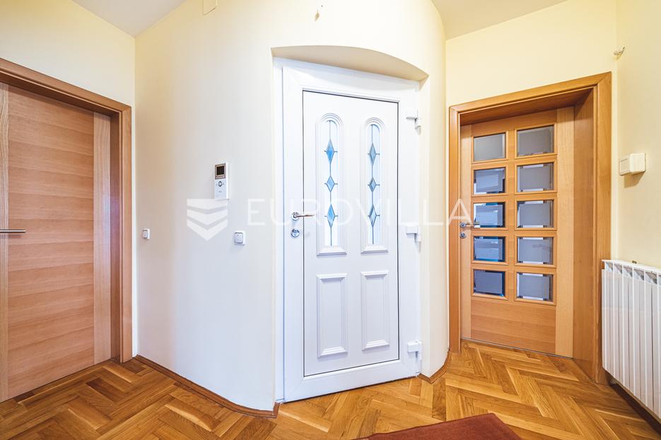 Appartement À vendre -  Maksimir