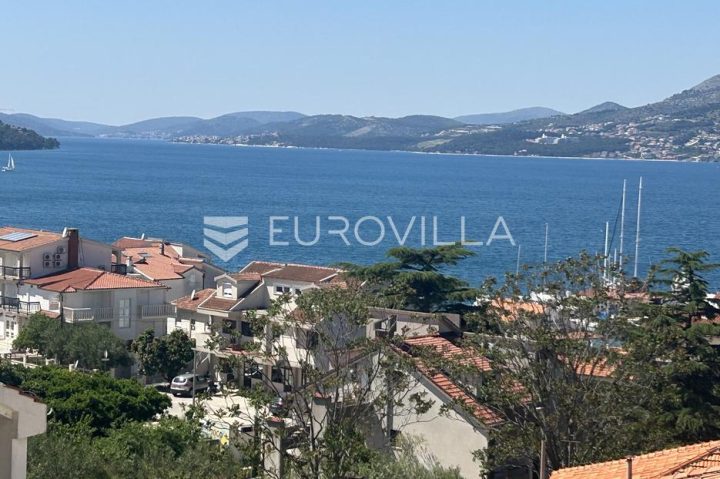 Apartmán na predaj 120 m² – Okrug Gornji