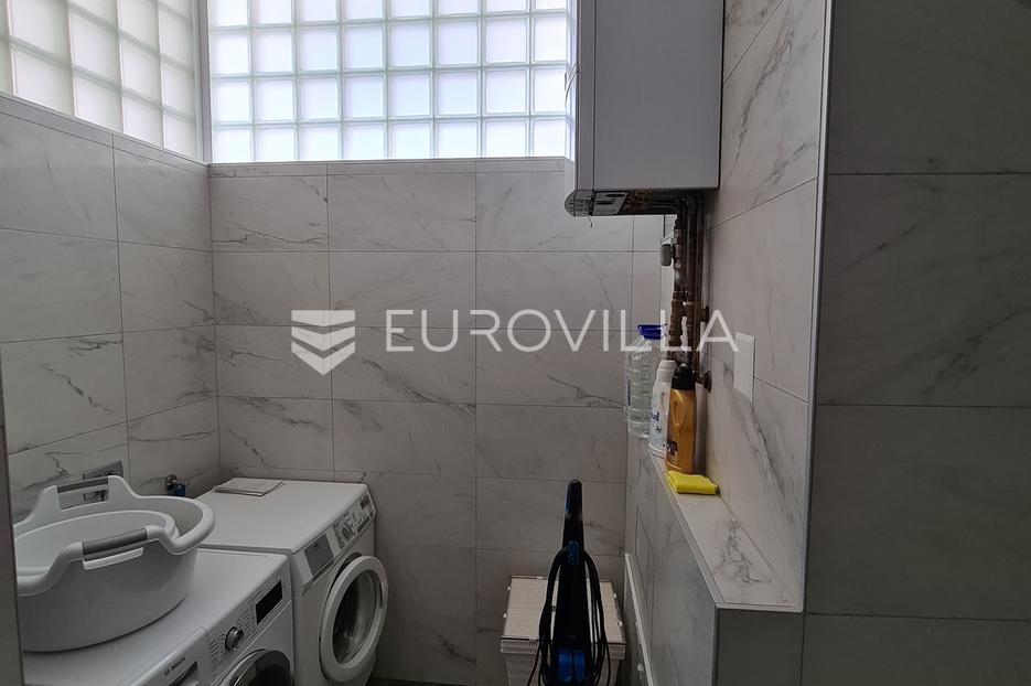 Apartmán Na predaj -  Donji Grad