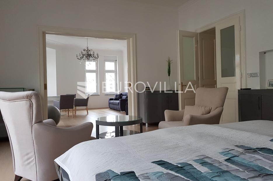 Apartmán Na predaj -  Donji Grad