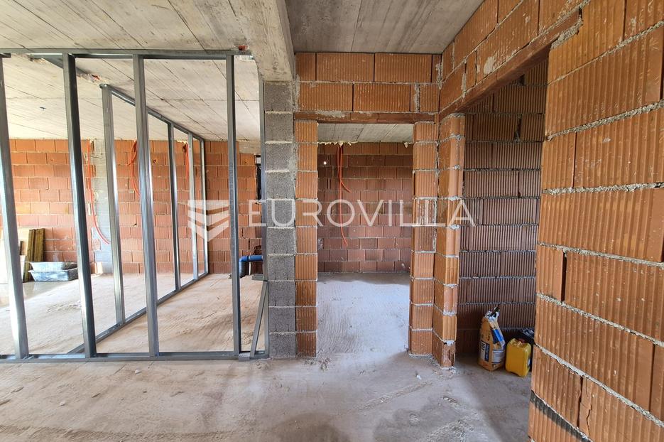 Apartment Zu verkaufen -  Vir