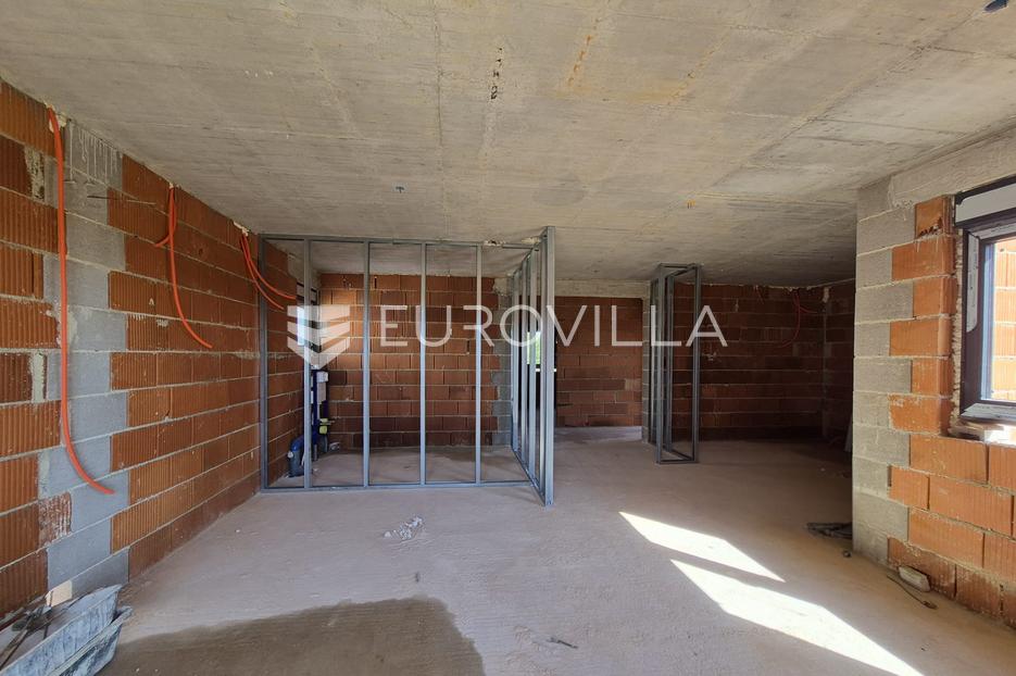 Apartment Zu verkaufen -  Vir