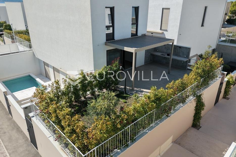 Apartment Zu verkaufen - Šibensko-kninska Šibenik - Okolica