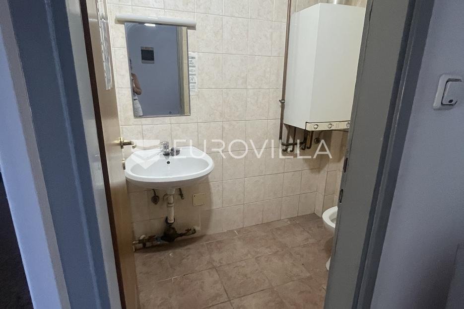 Business premises For rent - Brodsko-posavska Slavonski Brod