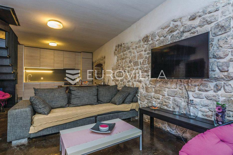 Casa In vendita -  Zadar