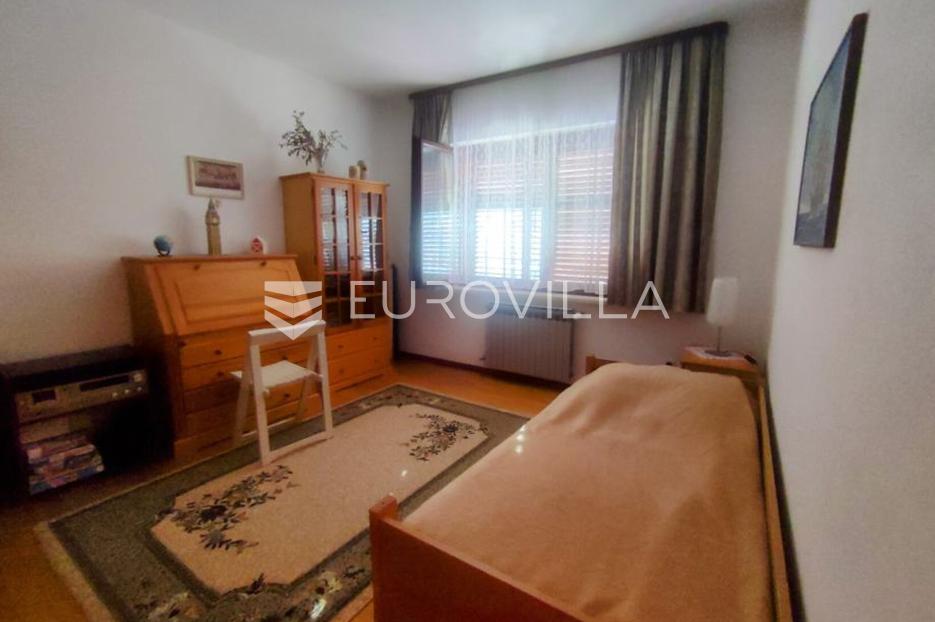Dom Na predaj -  Pučišća