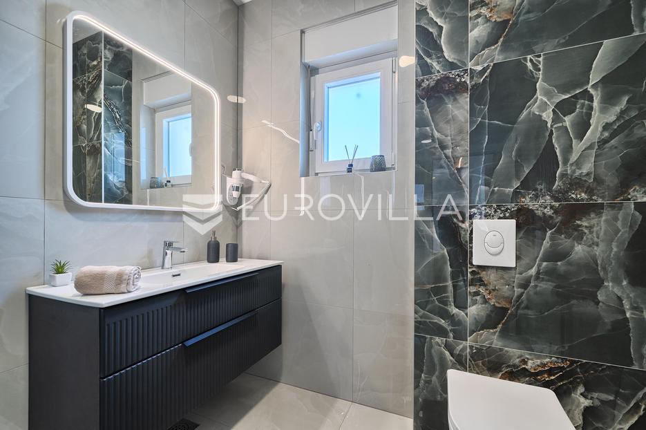 Maison À vendre - Splitsko-dalmatinska Kaštela