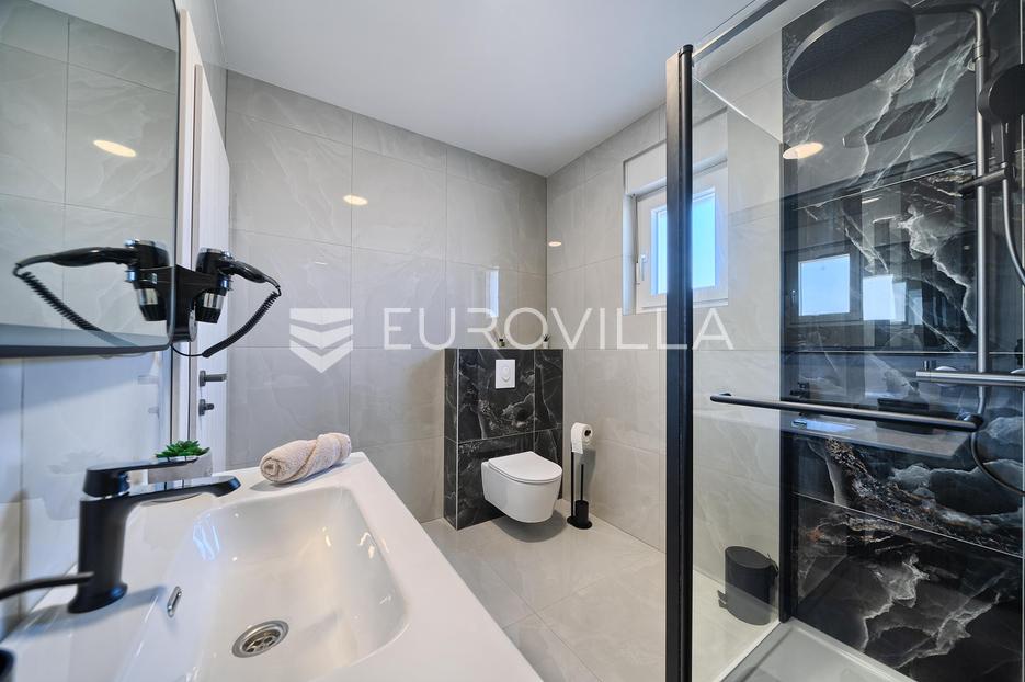 Maison À vendre - Splitsko-dalmatinska Kaštela