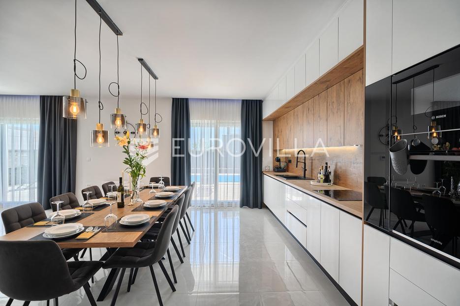 Maison À vendre - Splitsko-dalmatinska Kaštela - foto 4/38