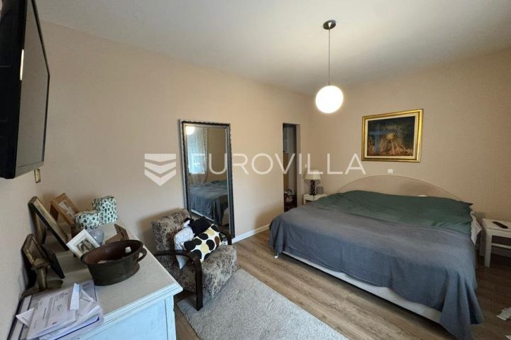 Appartement à vendre 124 m² – Đakovo