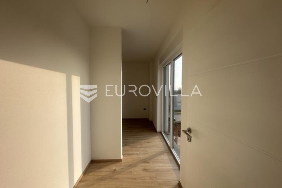 Haus Zu verkaufen - Istarska Ližnjan