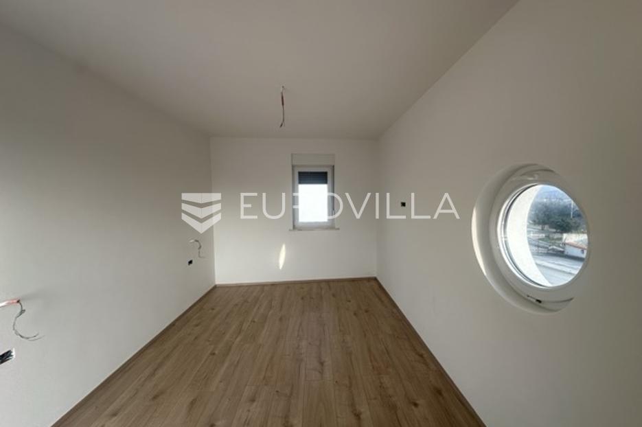 Haus Zu verkaufen - Istarska Ližnjan