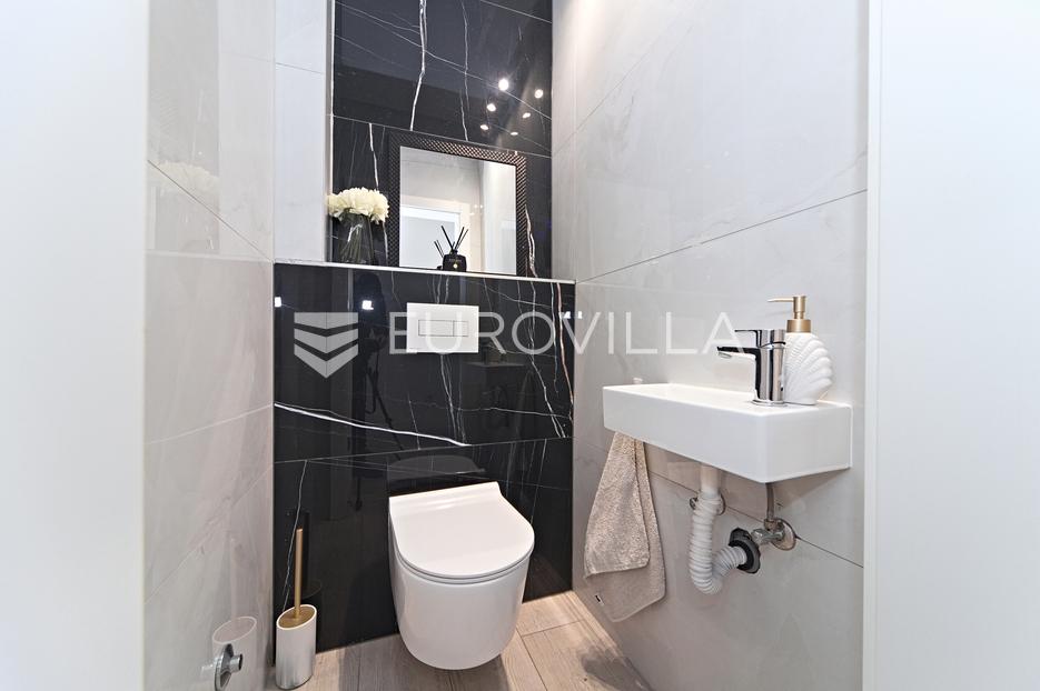 Apartmán Na predaj -  Osijek