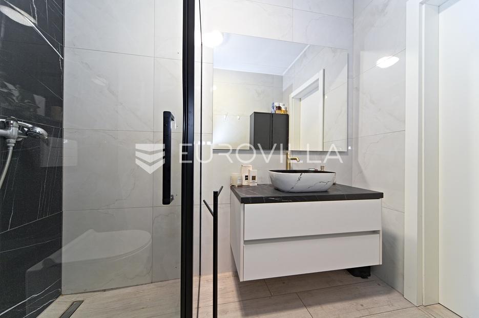 Apartmán Na predaj -  Osijek