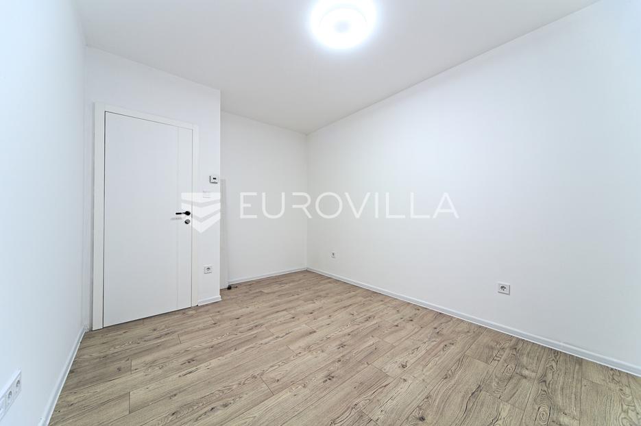 Apartmán Na predaj -  Osijek