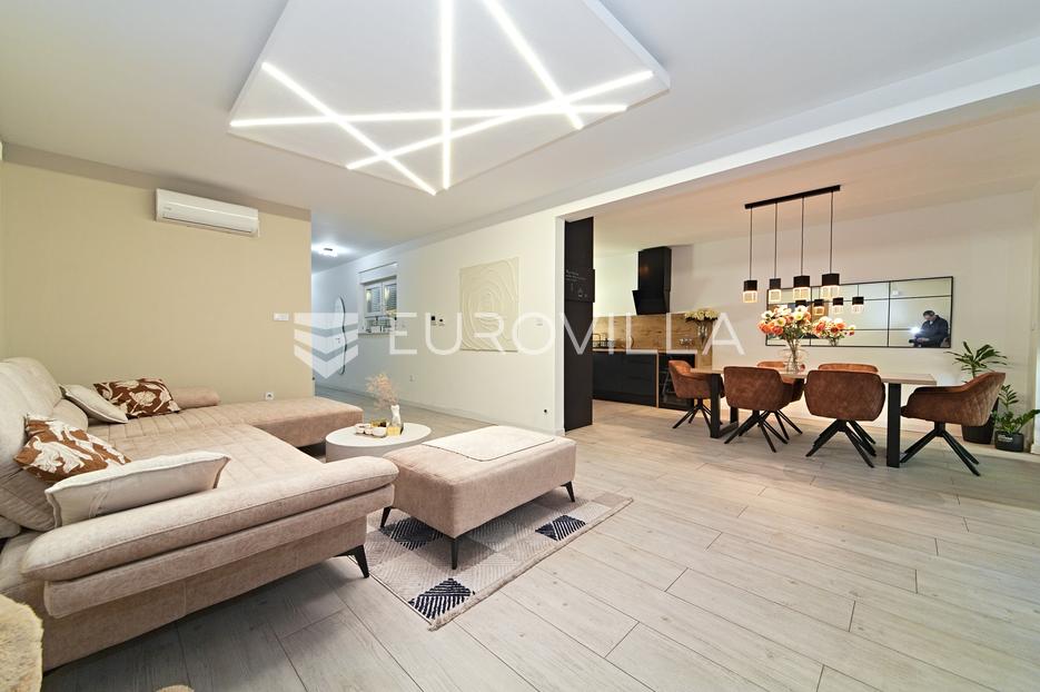Apartmán Na predaj -  Osijek
