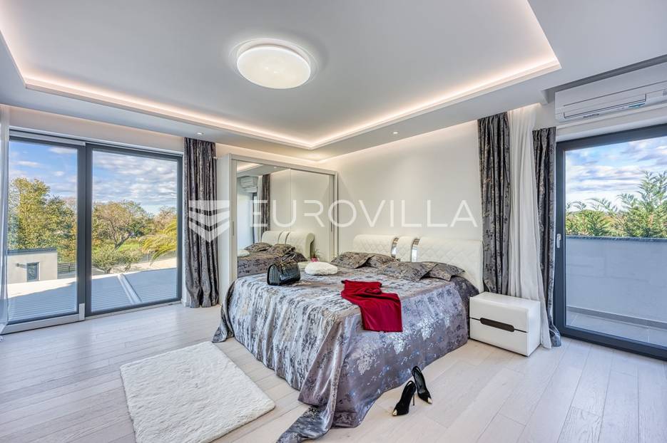Kuća Na prodaju -  Rovinj
