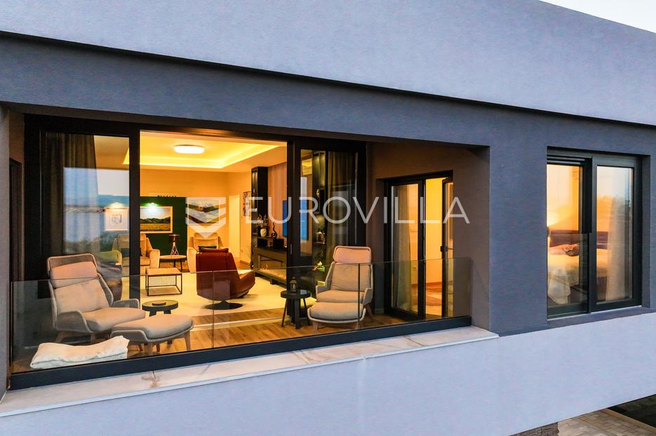 House For sale -  Preko