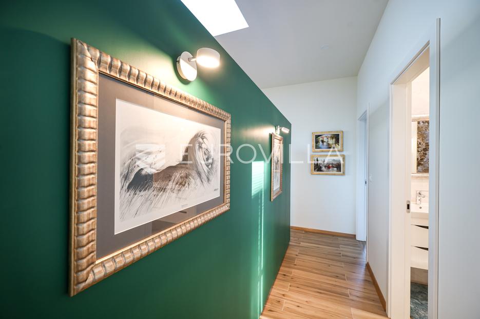 House For sale -  Preko