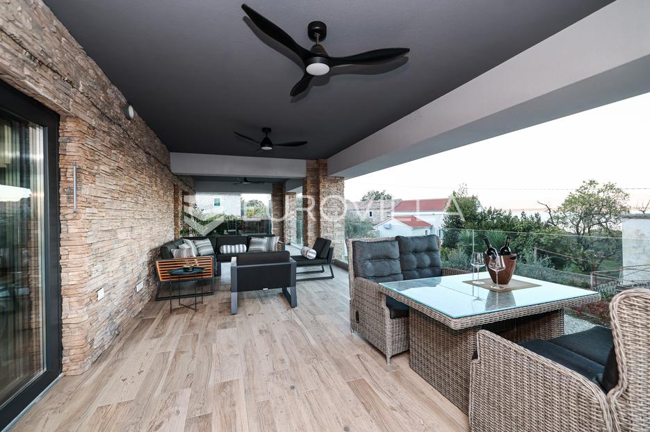 House For sale -  Preko