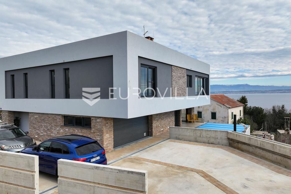 House For sale -  Preko