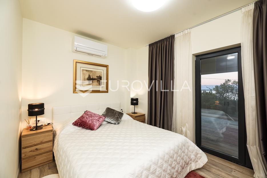 House For sale -  Preko