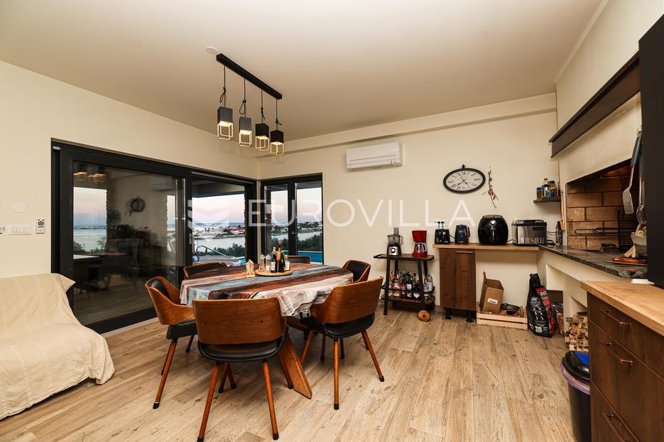 House For sale -  Preko