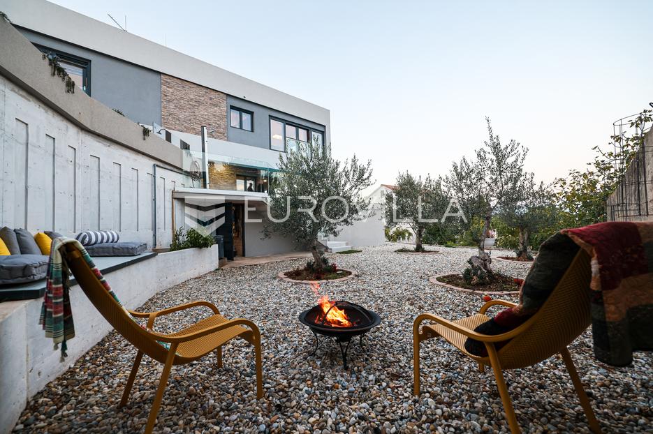 House For sale -  Preko