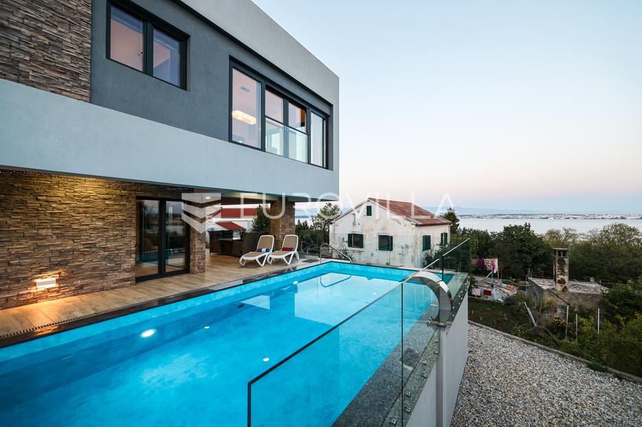 House For sale -  Preko