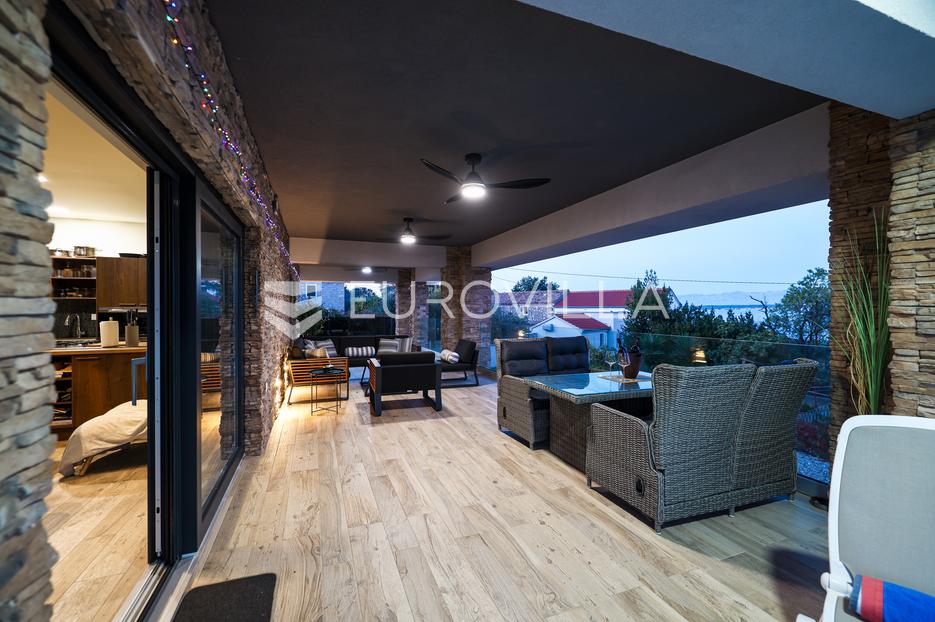 House For sale -  Preko