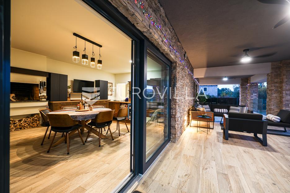 House For sale -  Preko