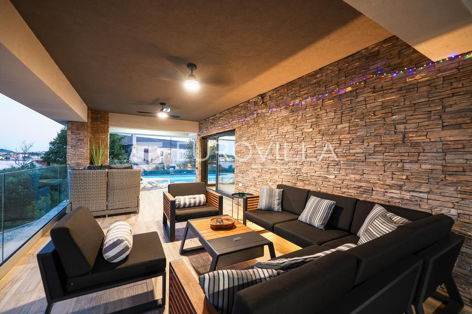House For sale -  Preko