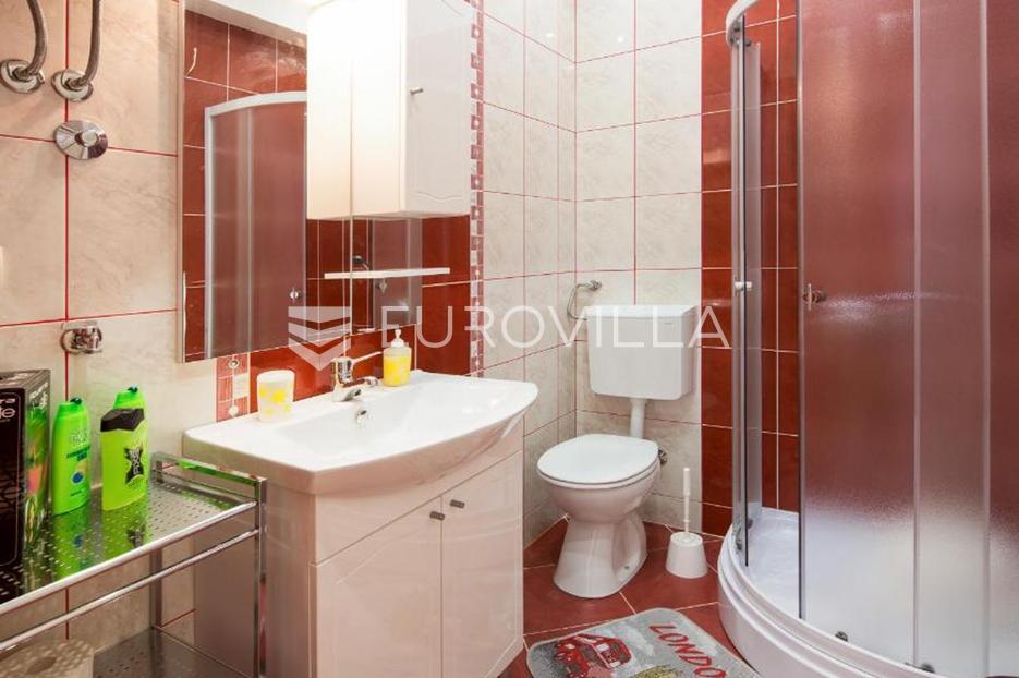 Apartmán Na prodej -  Podstrana
