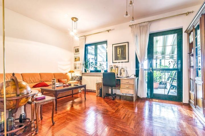 Casa in vendita 296 m² – Vrhovec